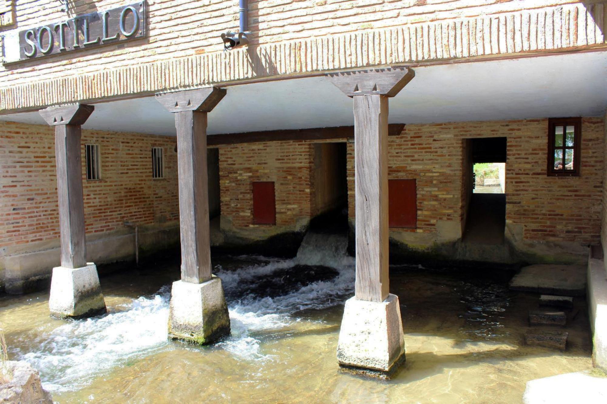 Molino El Sotillo Villa Saldana Bagian luar foto